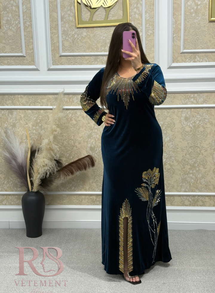 موديل قطيفة روايال بالستراس ✨