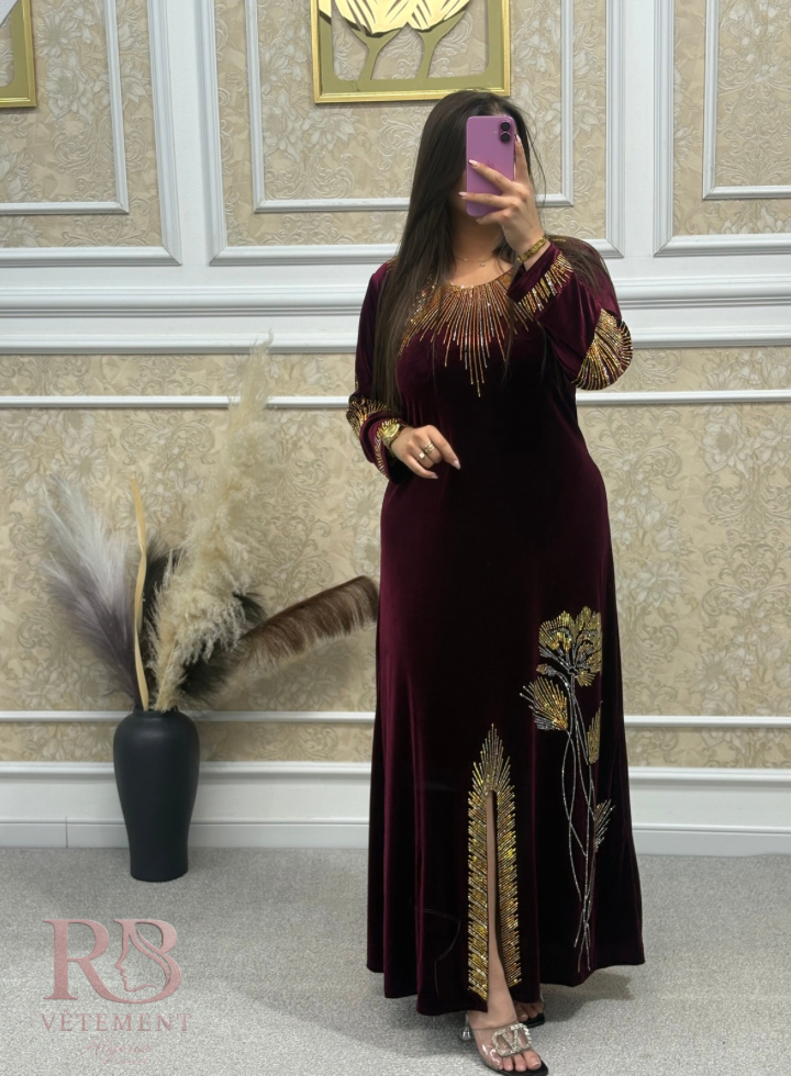 موديل قطيفة روايال بالستراس ✨