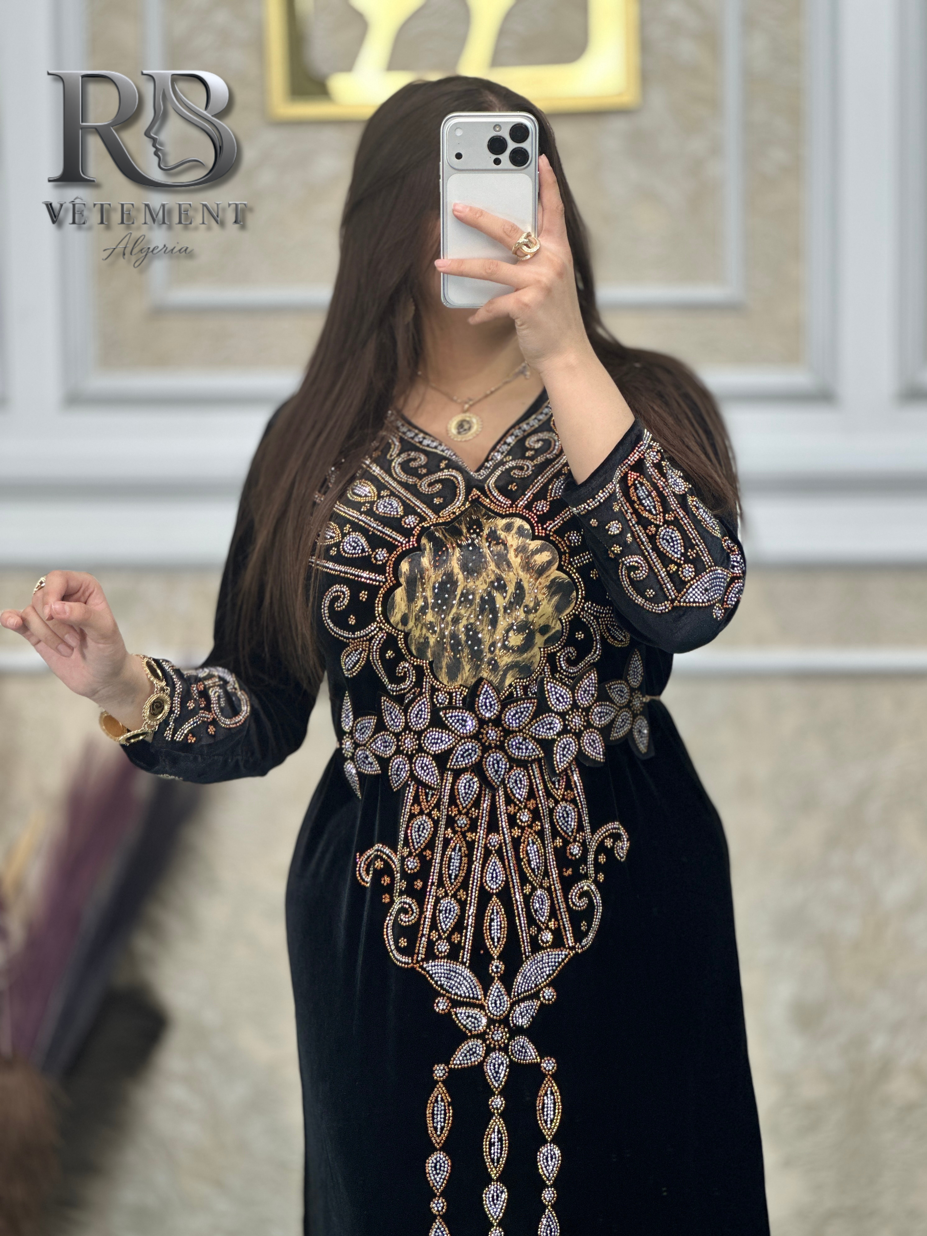 Model العيد لي 2026